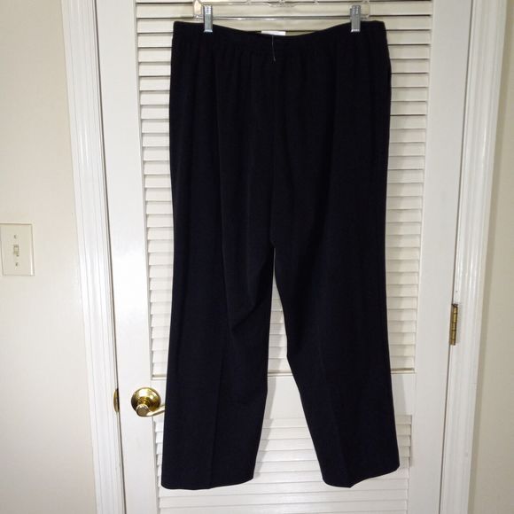 Alfred Dunner Worth Avenue Black Pants Size 16 Pull On Stretch Inseam 27 NEW - Picture 6 of 12